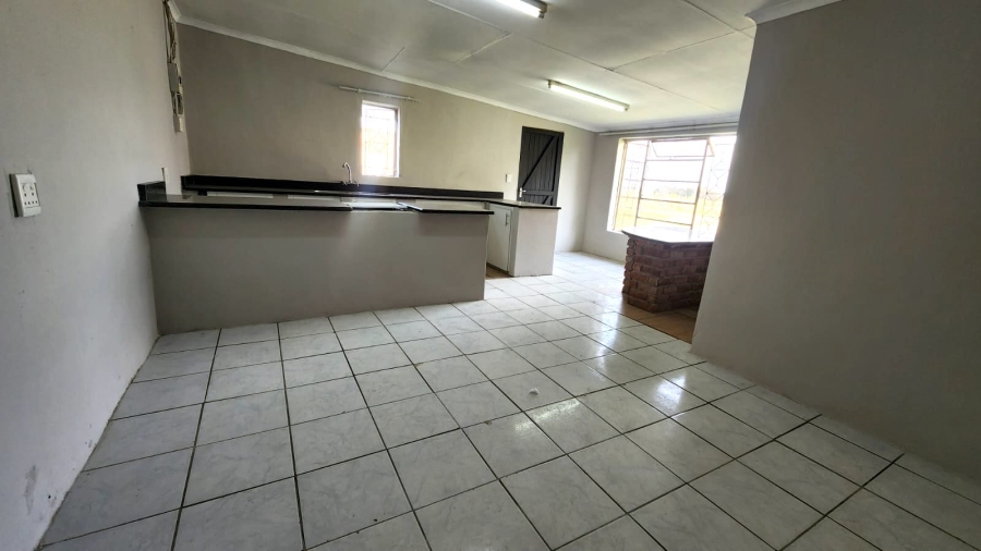 1 Bedroom Property for Sale in Krokodildrift A H North West